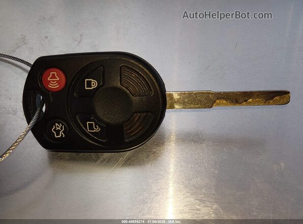 1FADP3FE2HL303959 2017 FORD FOCUS Red Widok deski rozdzielczej