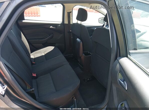 1FADP3FE2JL229934 2018 FORD FOCUS Gray Вид наклейки з VIN-кодом