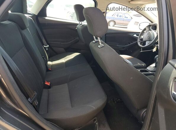 1FADP3FE3JL226055 2018 FORD FOCUS Gray უკანა სავარძლების ხედი