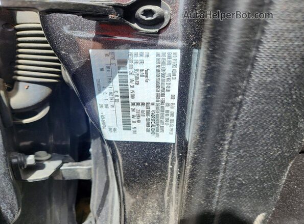 1FADP3FE3JL330061 2018 FORD FOCUS Gray Widok komory silnika