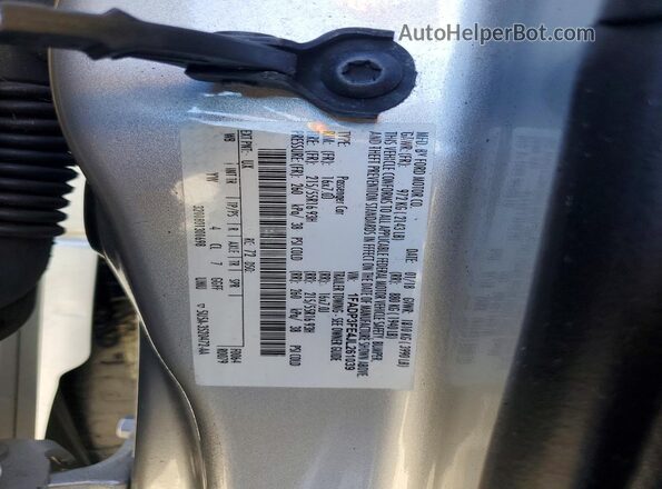 1FADP3FE4JL261039 2018 FORD FOCUS Silver Widok komory silnika