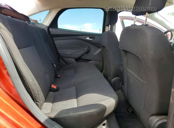 1FADP3FE5JL288072 2018 FORD FOCUS Orange უკანა სავარძლების ხედი