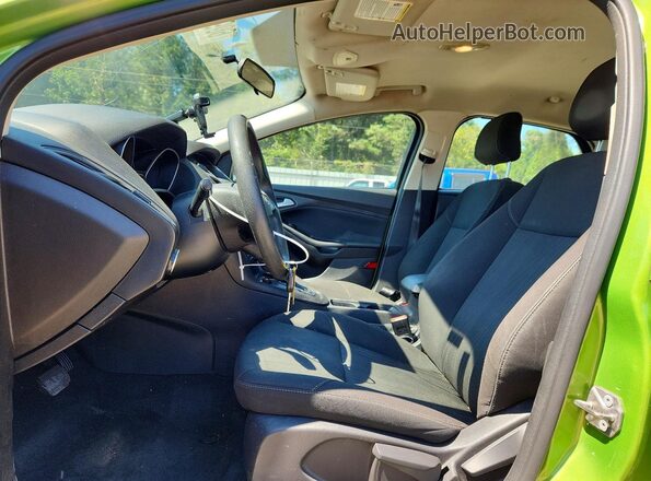 1FADP3FE6JL266503 2018 FORD FOCUS Green Սալոնի դիմացի տեսք