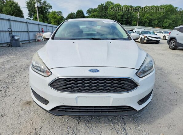 1FADP3FE7HL260025 2017 FORD FOCUS White Вид спереду