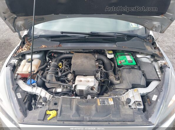 1FADP3FE7HL266021 2017 FORD FOCUS Silver Rear view