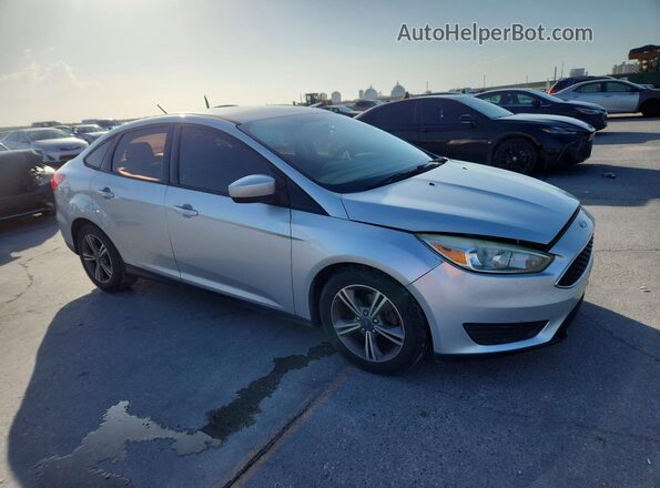 1FADP3FE7HL270747 2017 FORD FOCUS Silver Delantero derecho
