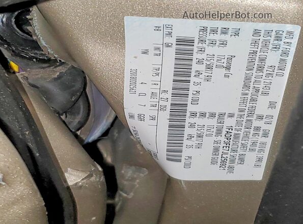 1FADP3FE7JL256921 2018 FORD FOCUS Cream Вид підкапотного простору