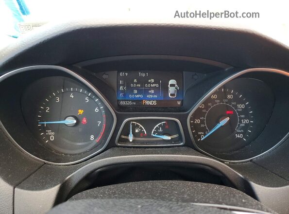 1FADP3FE7JL256921 2018 FORD FOCUS Cream Вид щитка приладів