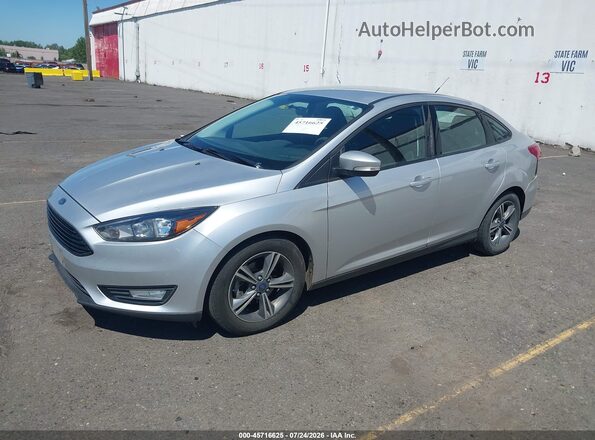 1FADP3FE8GL363307 2016 FORD FOCUS Silver Przód lewy