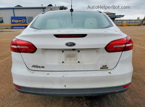 1FADP3FE8JL222681 2018 FORD FOCUS White Rear view