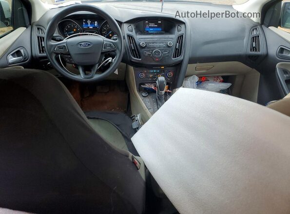 1FADP3FE8JL222681 2018 FORD FOCUS White Dashboard view