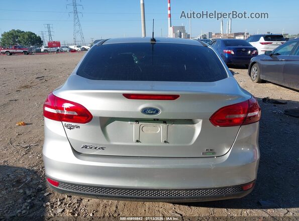 1FADP3FE9HL211876 2017 FORD FOCUS Silver 