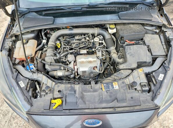 1FADP3FEXJL256816 2018 FORD FOCUS Gray Вид задньої частини салону