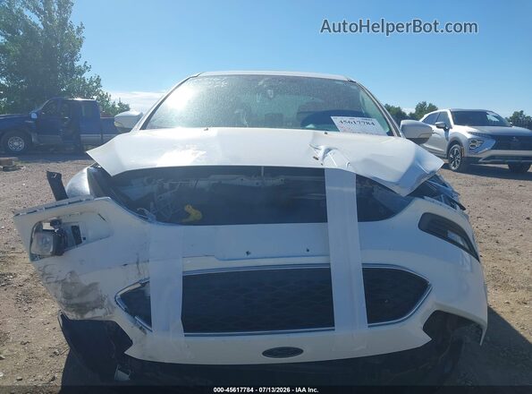 1FADP3H20HL223322 2017 FORD FOCUS Белый Вид задней части салона