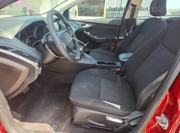1FADP3H20HL270110 2017 FORD FOCUS Red Սալոնի դիմացի տեսք