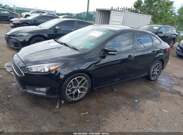 1FADP3H22HL219126 2017 FORD FOCUS Black Przód lewy