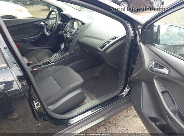1FADP3H22HL219126 2017 FORD FOCUS Black Widok wnętrza z przodu