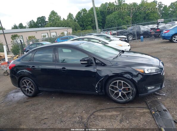 1FADP3H22HL219126 2017 FORD FOCUS Black Widok wnętrza z tyłu