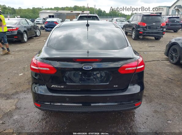 1FADP3H22HL219126 2017 FORD FOCUS Black 