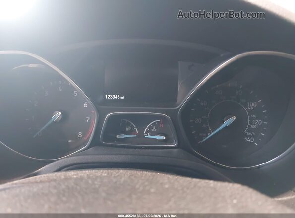 1FADP3H22HL256094 2017 FORD FOCUS Gray Rear seats view