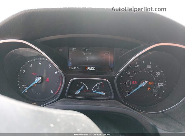 1FADP3H23JL282645 2018 FORD FOCUS Белый Вид задних сидений