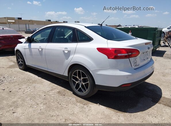 1FADP3H23JL282645 2018 FORD FOCUS Белый Задняя левая четверть