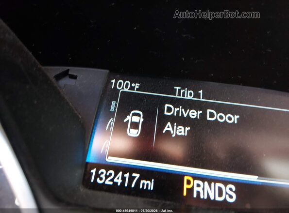 1FADP3H23JL282645 2018 FORD FOCUS Белый 