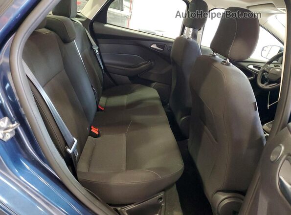 1FADP3H24JL248925 2018 FORD FOCUS Blue Հետևի նստատեղերի տեսք