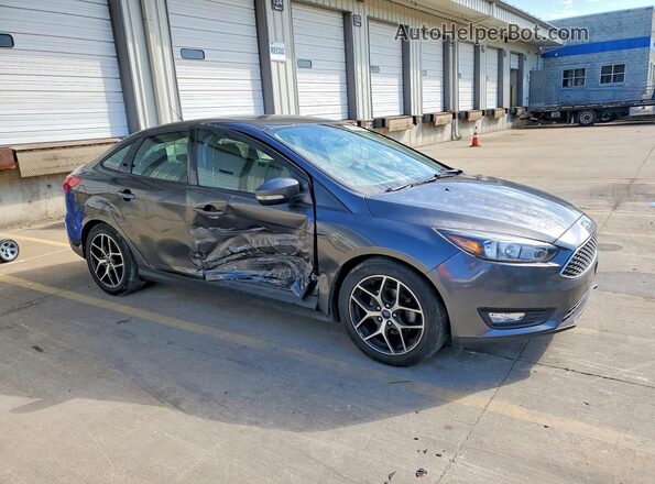 1FADP3H26JL258128 2018 FORD FOCUS Gray Przód prawy