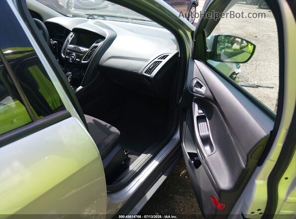 1FADP3H27HL225407 2017 FORD FOCUS Silver Vista interior delantera