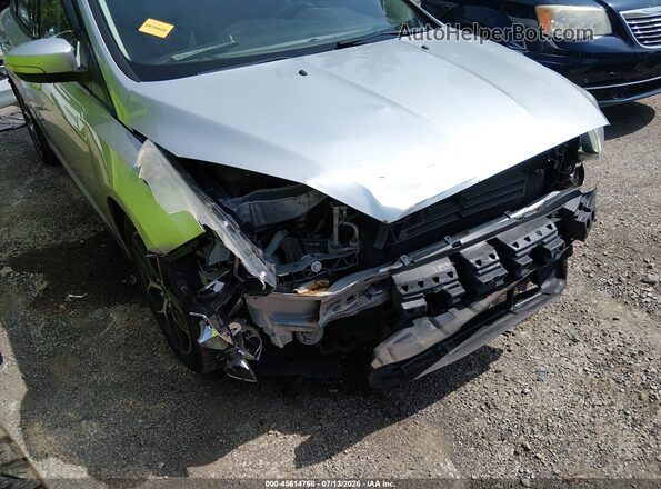 1FADP3H27HL225407 2017 FORD FOCUS Silver Vista frontal