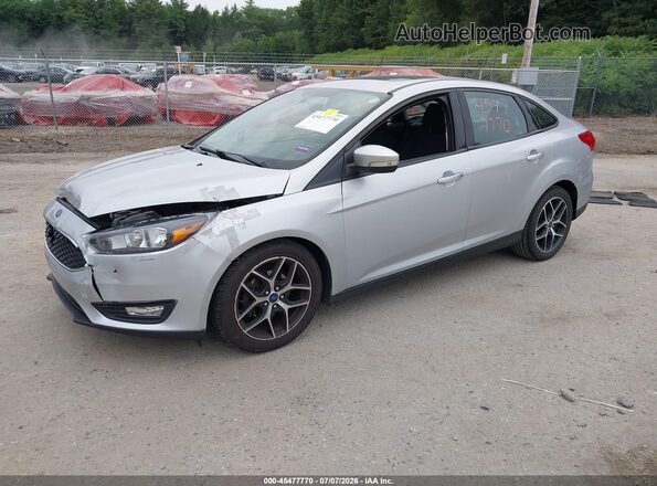 1FADP3H28HL207532 2017 FORD FOCUS Silver წინა მარცხენა ხედი სამი მეოთხედიდან
