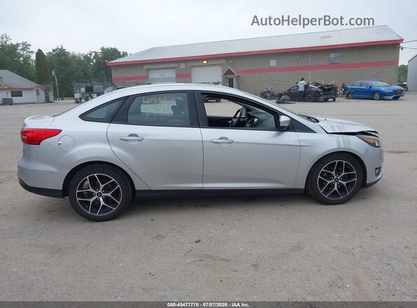 1FADP3H28HL207532 2017 FORD FOCUS Silver უკანა სალონის ხედი