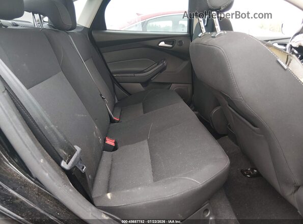 1FADP3H28JL222568 2018 FORD FOCUS Black VIN կոդի պիտակի տեսք