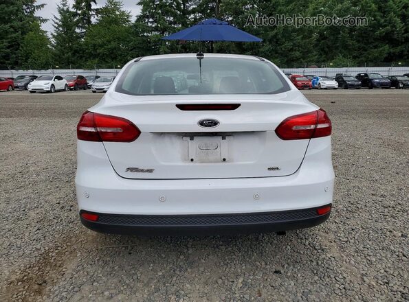 1FADP3H28JL233652 2018 FORD FOCUS White Vista trasera