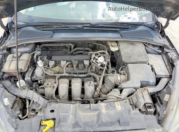 1FADP3H29HL335472 2017 FORD FOCUS Серый Вид задней части салона
