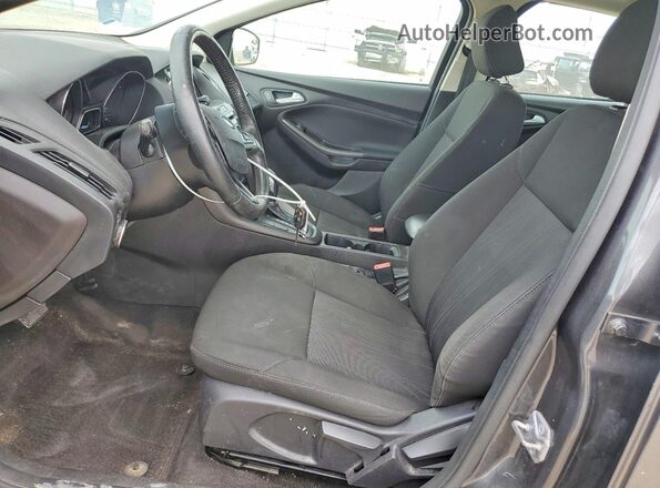 1FADP3H29HL335472 2017 FORD FOCUS Серый Вид салона спереди