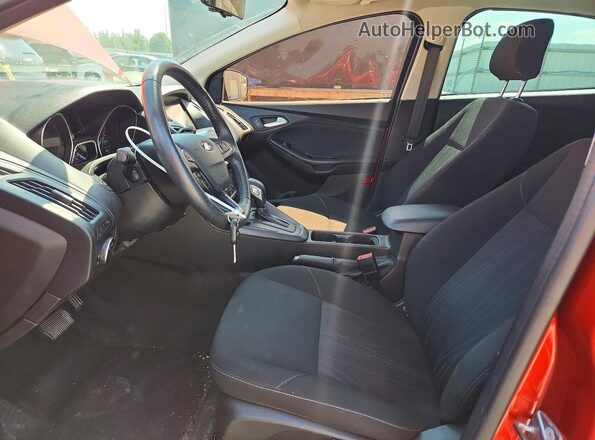 1FADP3H2XJL240604 2018 FORD FOCUS Orange Front interior view