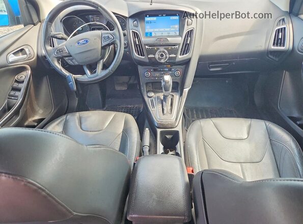 1FADP3J21GL233236 2016 FORD FOCUS Blue Dashboard view