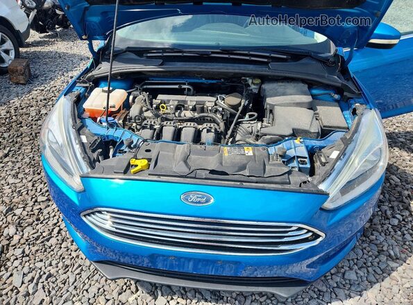 1FADP3J21GL233236 2016 FORD FOCUS Blue Rear interior view