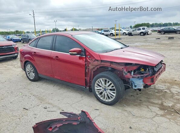 1FADP3J21HL295074 2017 FORD FOCUS Red Przód prawy