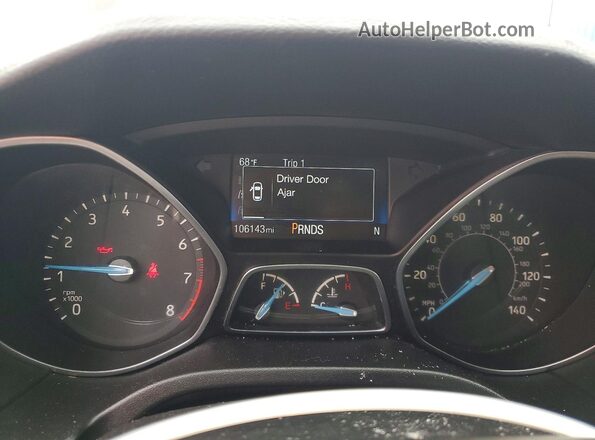 1FADP3J21HL295074 2017 FORD FOCUS Red Widok zestawu wskaźników