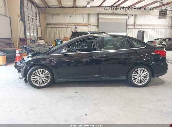 1FADP3J21JL294738 2018 FORD FOCUS Black 360 interior view