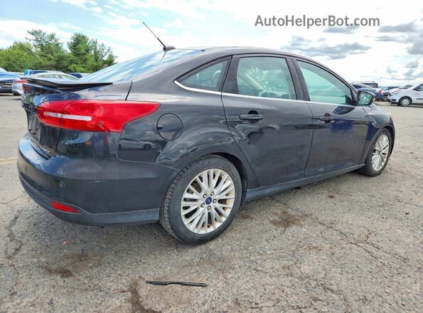 1FADP3J22GL273597 2016 FORD FOCUS Black Tył prawy