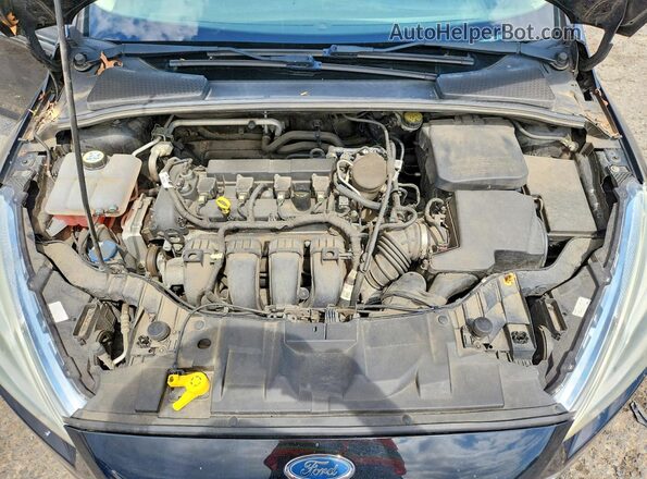 1FADP3J22GL273597 2016 FORD FOCUS Black Widok wnętrza z tyłu