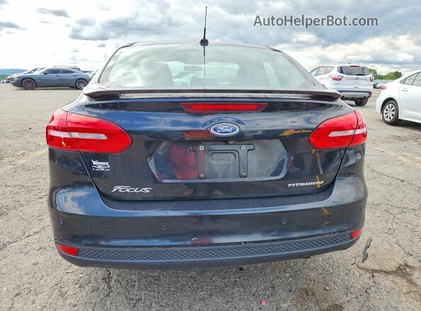 1FADP3J22GL273597 2016 FORD FOCUS Black Widok z tyłu