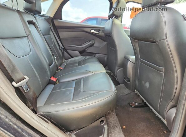 1FADP3J22JL203346 2018 FORD FOCUS Black უკანა სავარძლების ხედი