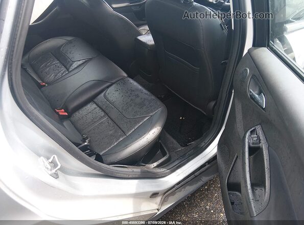 1FADP3J24GL296878 2016 FORD FOCUS Silver Widok naklejki z numerem VIN