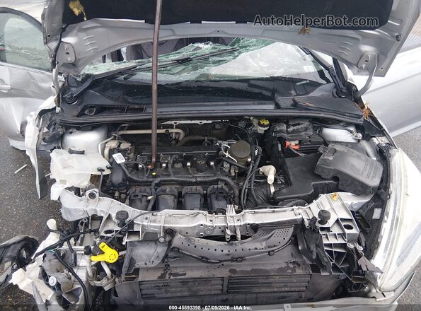 1FADP3J24GL296878 2016 FORD FOCUS Silver Widok z tyłu