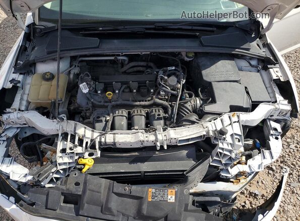 1FADP3J25GL367487 2016 FORD FOCUS White Вид задньої частини салону